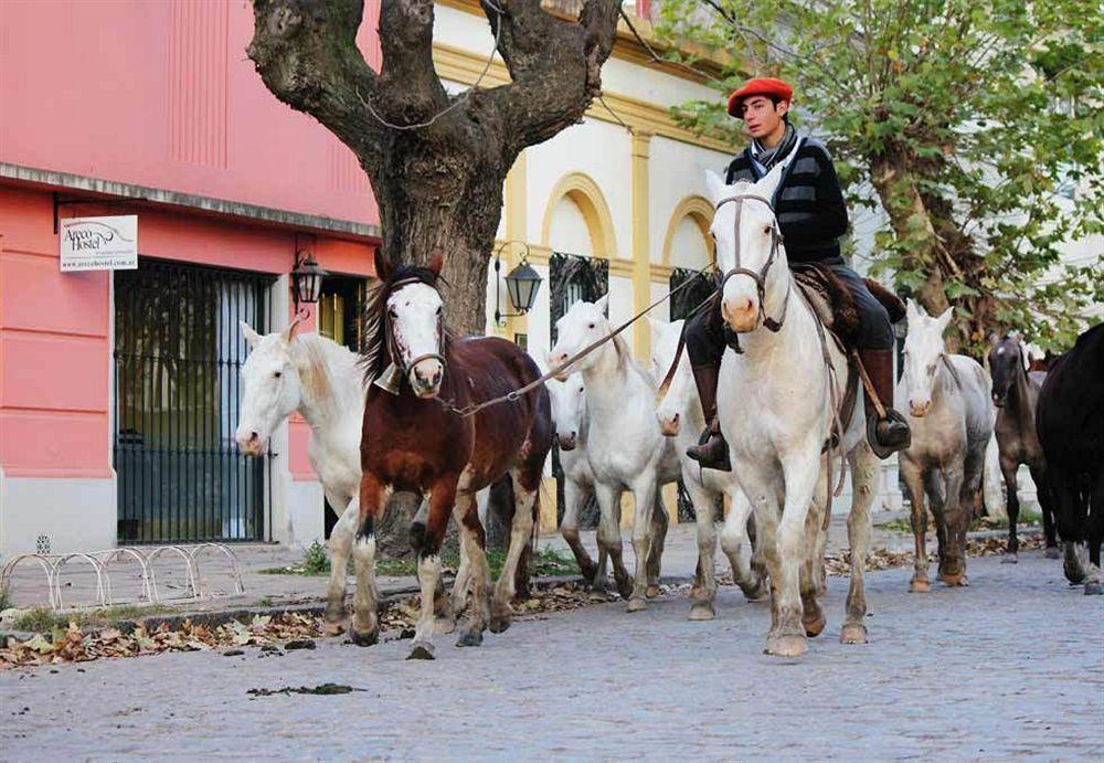 Areco Hospedaje Hotel San Antonio de Areco Buitenkant foto